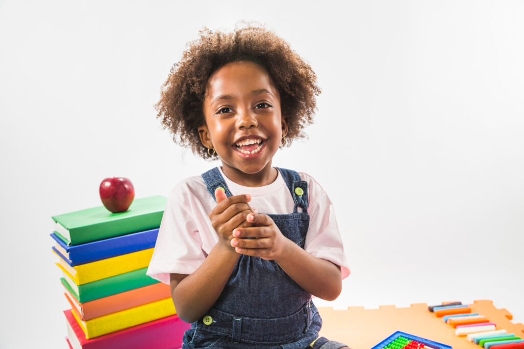 Young Nigerian girl Learn yoruba